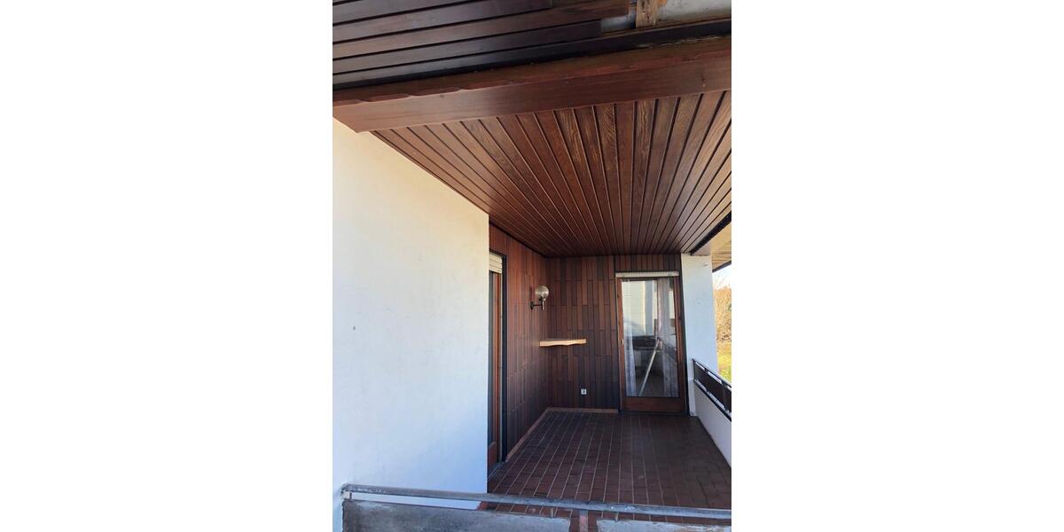 Etagenwohnung Aichhalden - 3 Zimmer, 190 m&sup2;, 1.200&euro; | Angebot:25905240