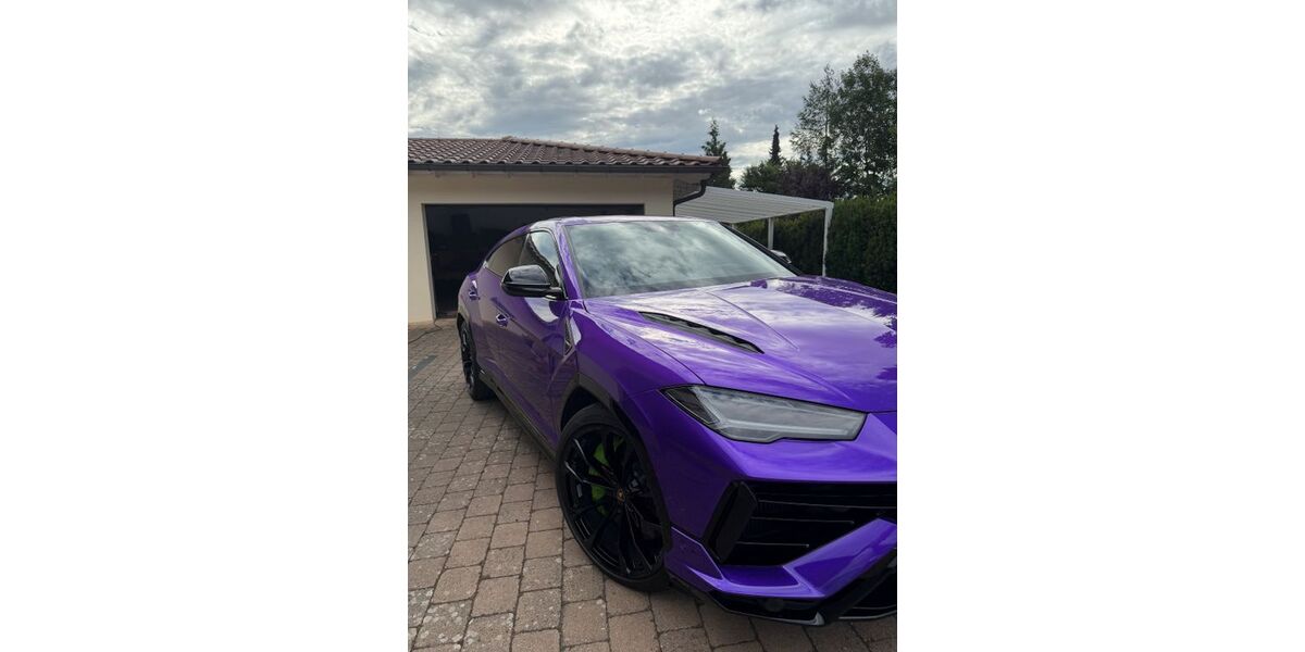 Lamborghini Urus 9.900 km 274.000 &euro; Dietingen 78661