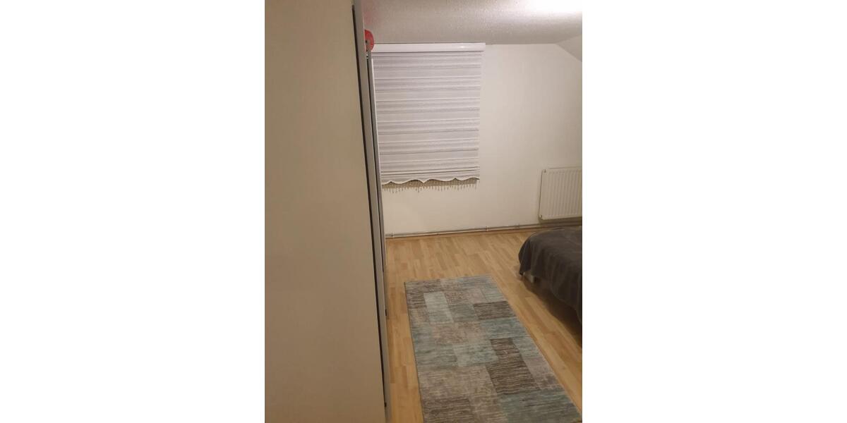 Dachgeschoßwohnung Donaueschingen - 4 Zimmer, 69 m&sup2;, 150.000&euro; | Angebot:25589393