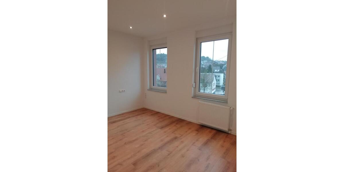 Etagenwohnung Dunningen - 1 Zimmer, 20 m&sup2;, 450&euro; | Angebot:25446986