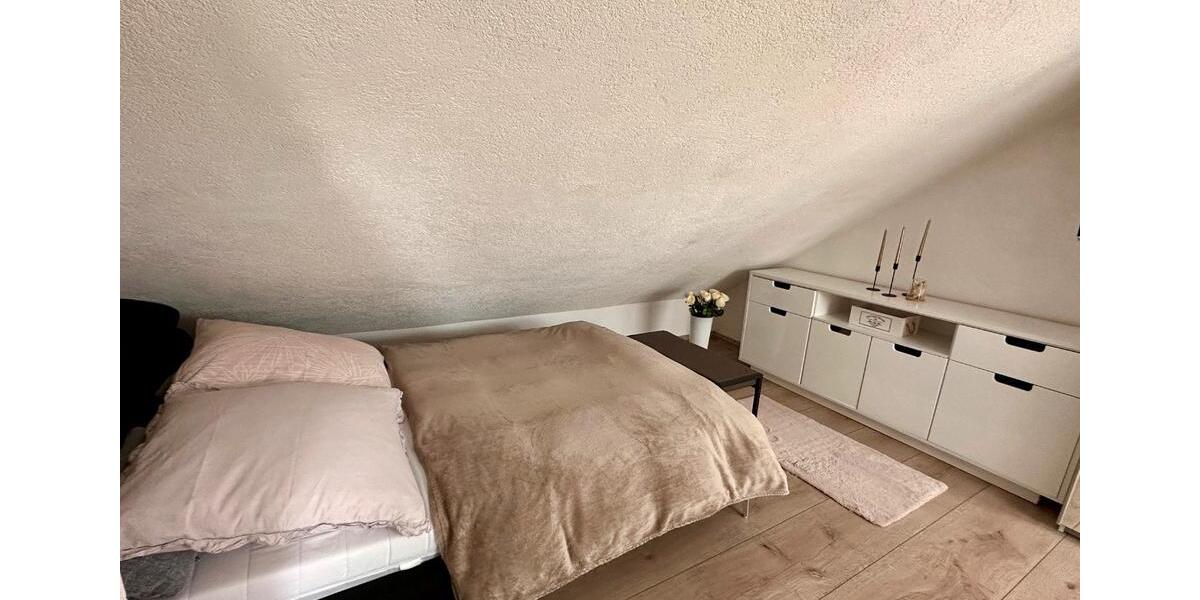 Einfamilienhaus Villingen-Schwenningen Schwenningen - 6 Zimmer, 240 m&sup2;, 395.000&euro; | Angebot:25637086