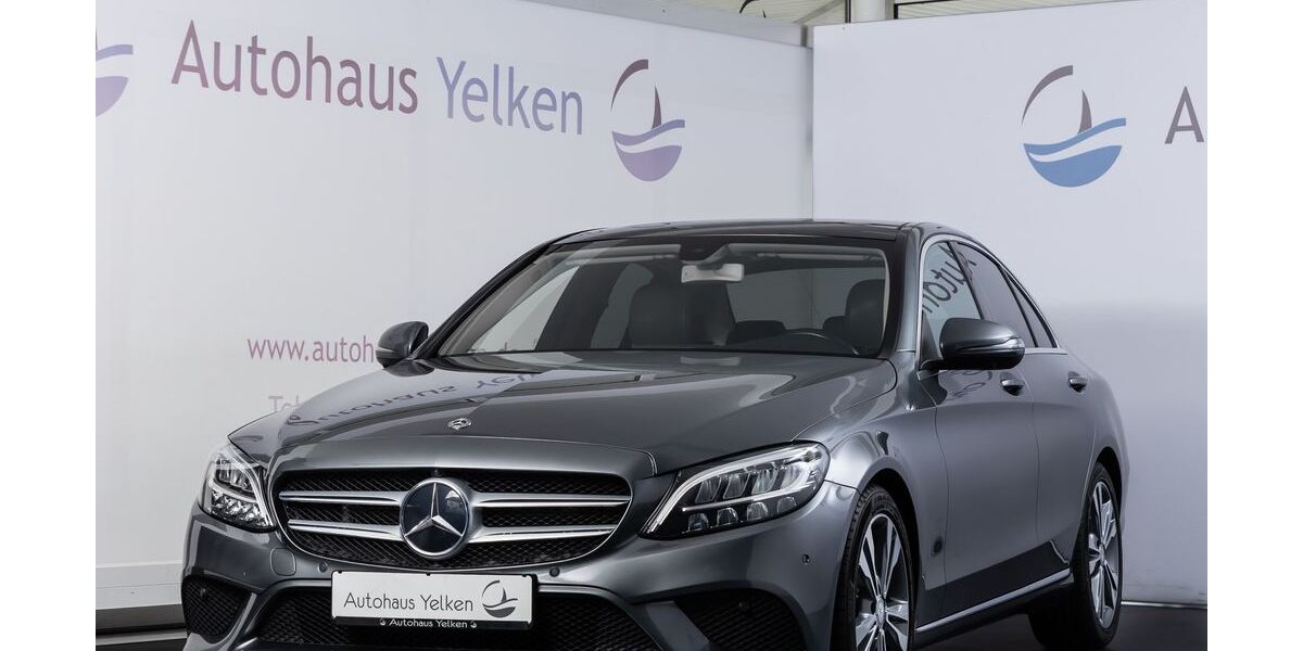 Mercedes-Benz C 220 98.850 km 26.890 &euro; Spaichingen 78549