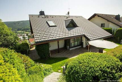 Haus Titisee-Neustadt Neustadt - 9 Zimmer, 230 m&sup2;, 795.000&euro; | Angebot:25835291