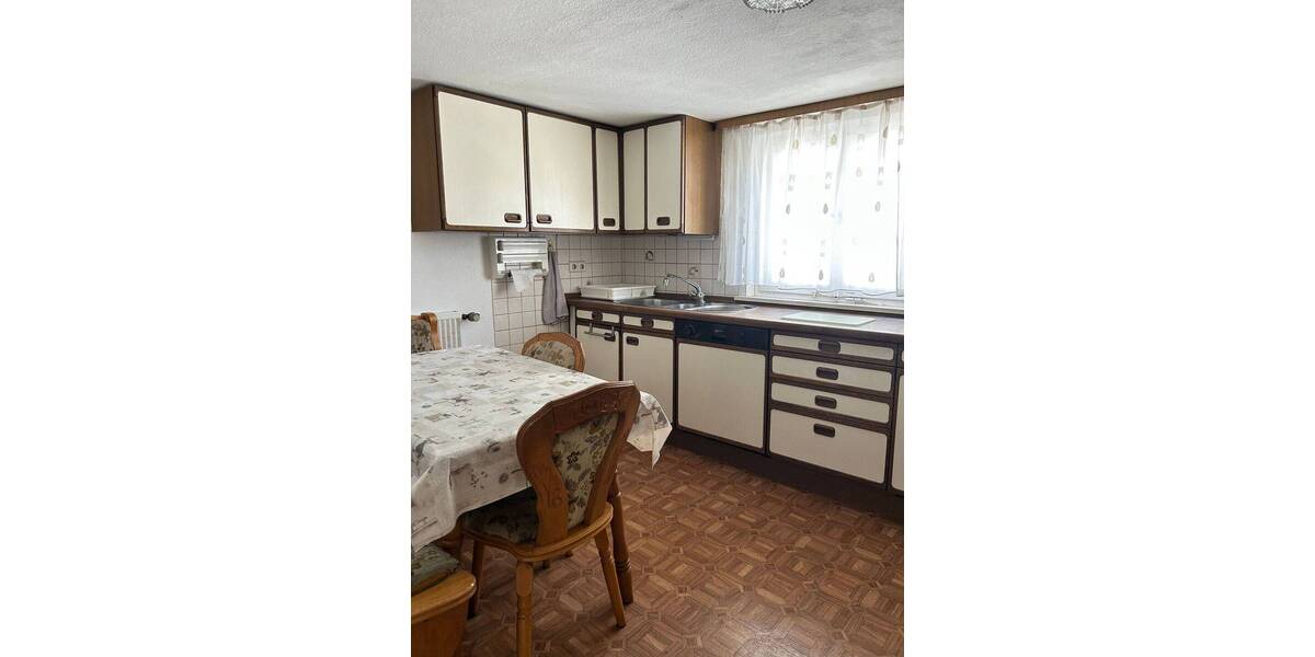 Mehrfamilienhaus, Wohnhaus Zimmern unter der Burg - 7 Zimmer, 172 m&sup2;, 195.000&euro; | Angebot:26389976