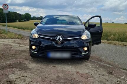 Renault Clio 75.000 km 8.999 &euro; Trossingen 78647