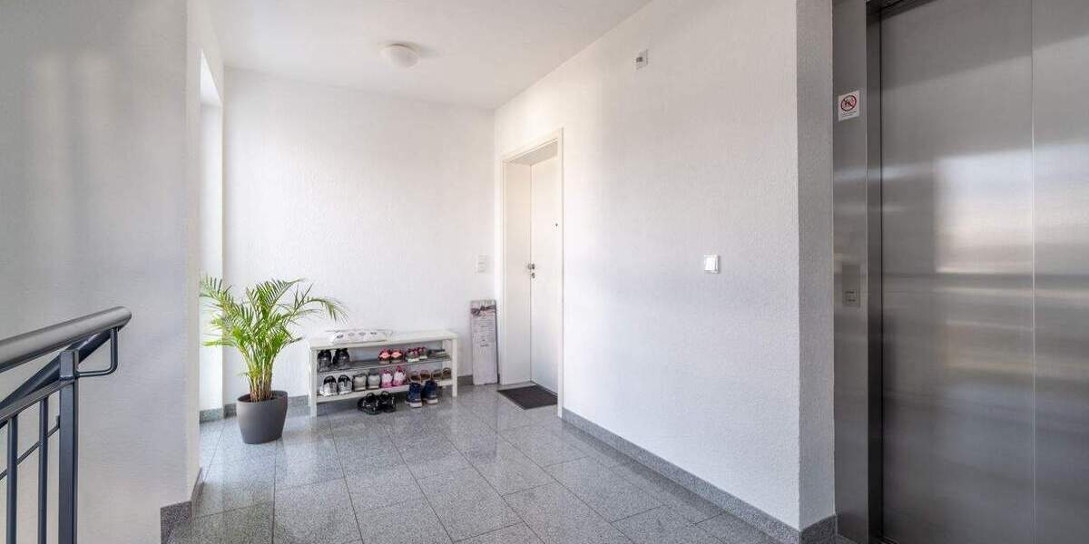 Etagenwohnung Villingen-Schwenningen Schwenningen - 5 Zimmer, 203 m&sup2;, 747.000&euro; | Angebot:25695899