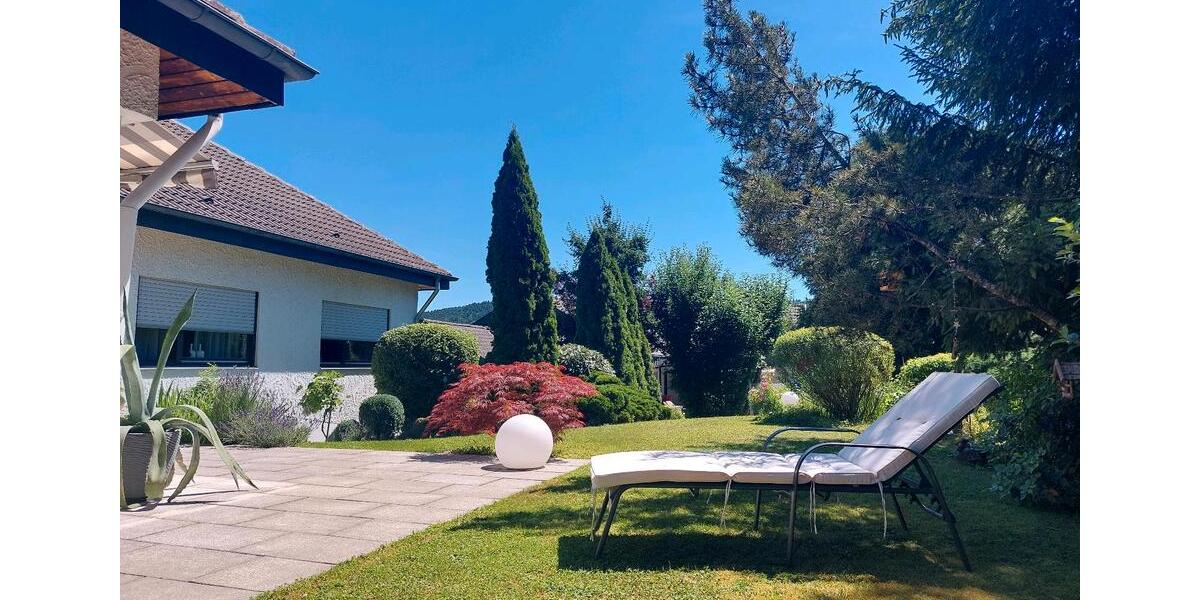 Einfamilienhaus Dietingen - 8 Zimmer, 210 m&sup2;, 579.000&euro; | Angebot:26803138