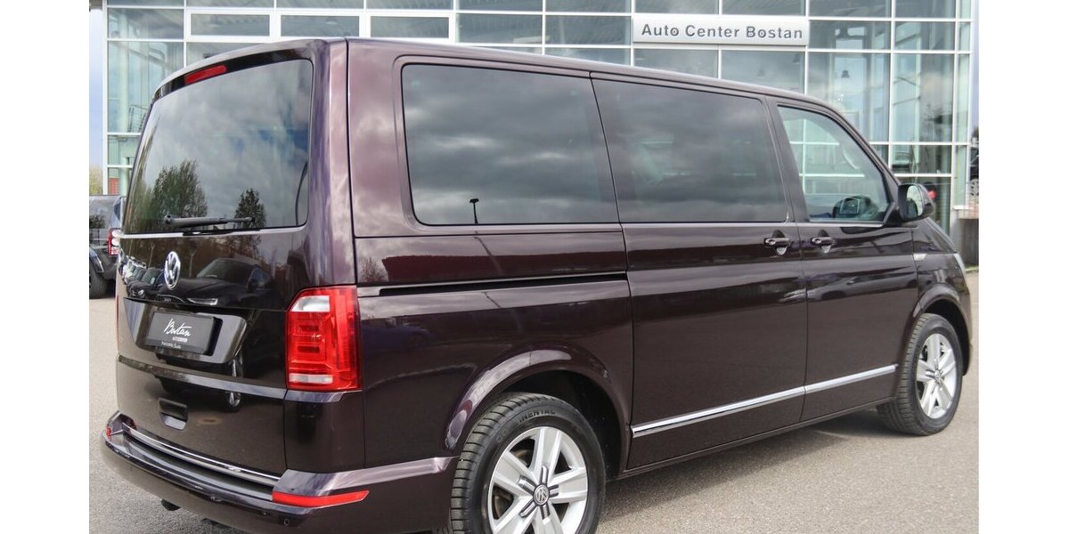 VW T6 Multivan GENERATION SIX 4-MOTION/7 SITZE/NAVI 150.462 km 29.900 &euro; Villingen-Schwenningen 78054