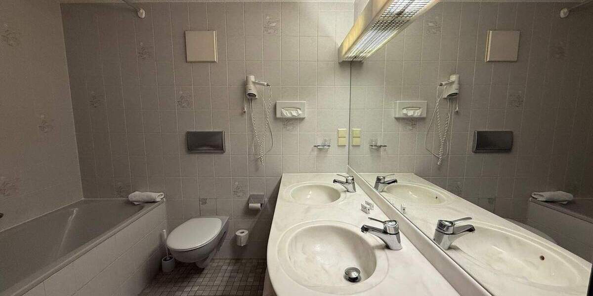 Gewerbeobjekt Tuttlingen - 2 Zimmer, 1.650.000&euro; | Angebot:26500021