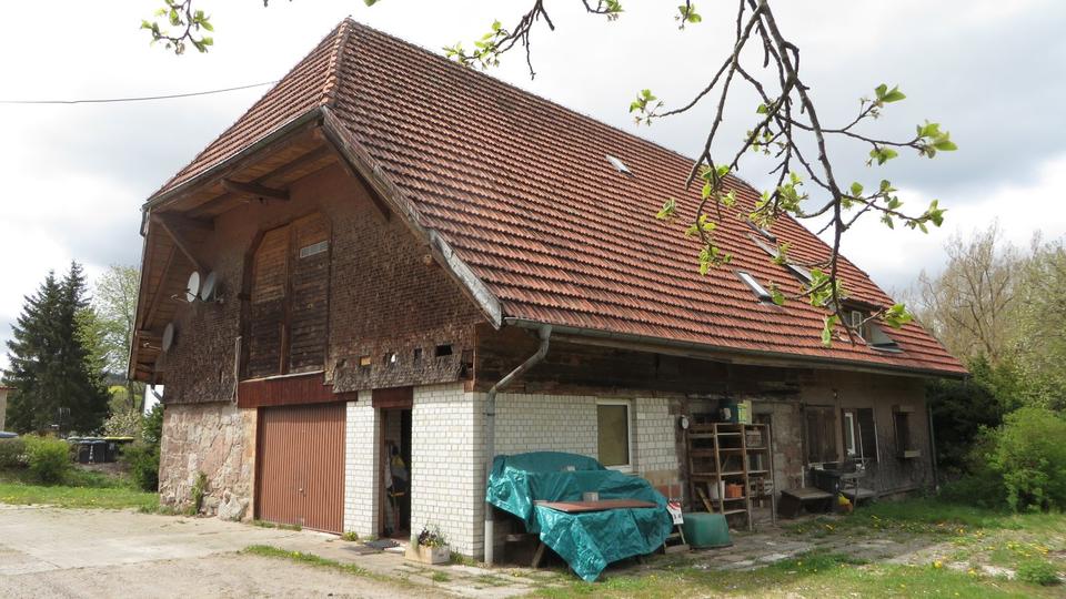Bauernhaus, Landhaus Sankt Georgen im Schwarzwald - 10 Zimmer, 160 m&sup2;, 230.000&euro; | Angebot:26680338