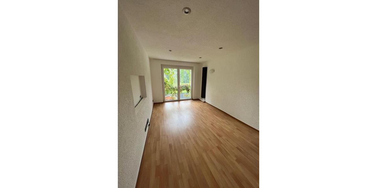 Doppelhaushälfte Titisee-Neustadt Neustadt - 7 Zimmer, 150 m&sup2;, 419.000&euro; | Angebot:26125306