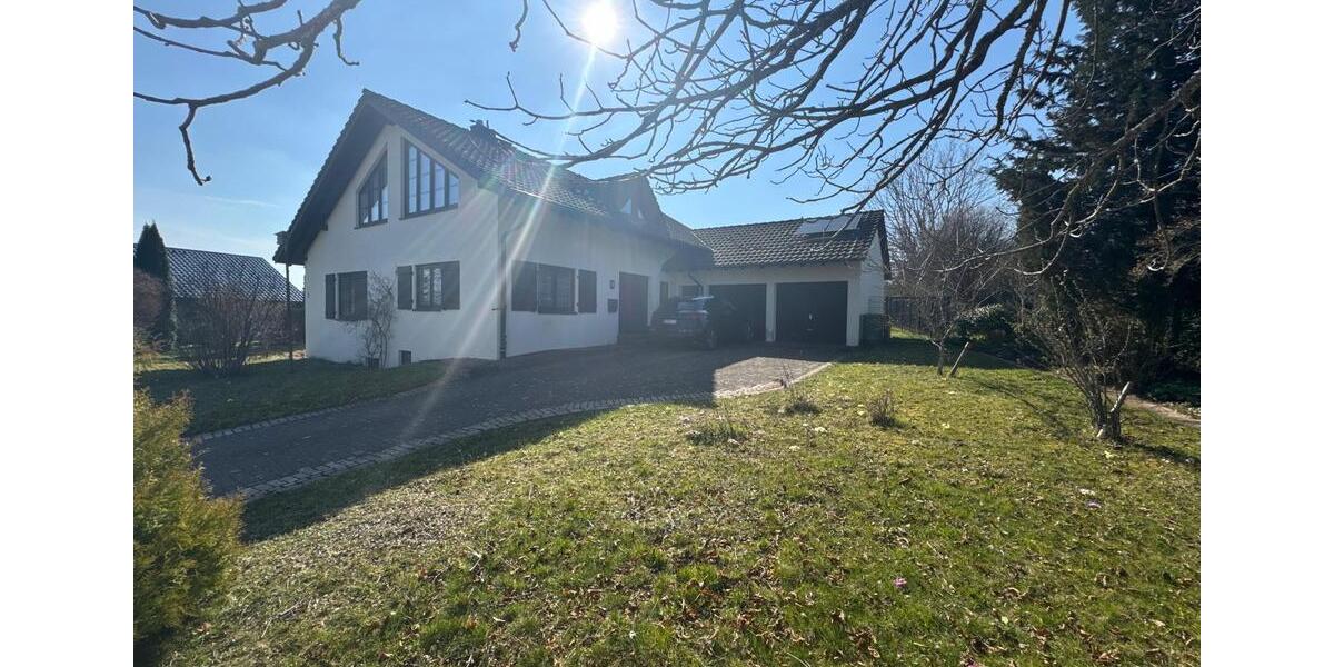 Einfamilienhaus Königsfeld im Schwarzwald - 6 Zimmer, 294 m&sup2;, 599.000&euro; | Angebot:25882356