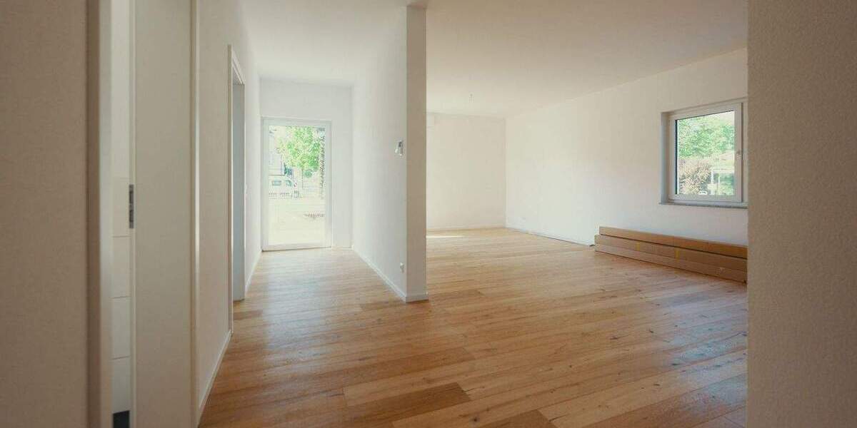 Etagenwohnung Villingendorf - 2 Zimmer, 84 m&sup2;, 299.500&euro; | Angebot:25676135