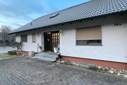 Haus Seitingen-Oberflacht Oberflacht - 8 Zimmer, 264 m&sup2;, 570.000&euro; | Angebot:25748576