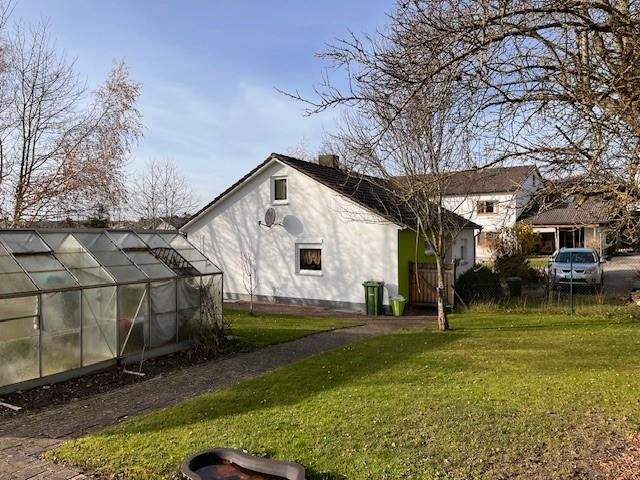 Einfamilienhaus Niedereschach Fischbach - 4 Zimmer, 100 m&sup2;, 282.000&euro; | Angebot:25666359
