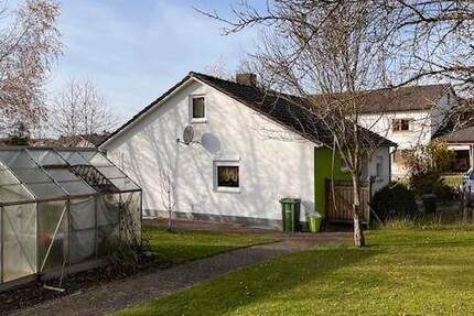 Haus Niedereschach Fischbach - 4 Zimmer, 100 m&sup2;, 282.000&euro; | Angebot:25666359