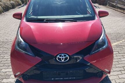 Toyota Aygo (X) 62.500 km 8.500 &euro; Lenzkirch 79853