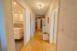 Helle 3 Zimmerwohnung mit Ausblick, Aufzug und Tiefgaragen-Box - Etagenwohnung Villingen-Schwenningen Schwenningen | Angebot:26230643