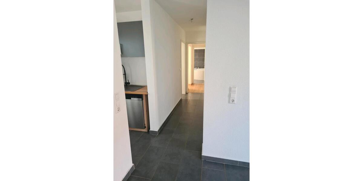Erdgeschoßwohnung Villingen-Schwenningen Schwenningen - 3 Zimmer, 86 m&sup2;, 1.000&euro; | Angebot:25844616