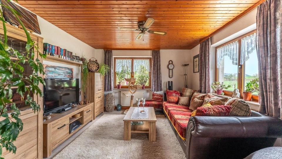 Einfamilienhaus Oberndorf am Neckar - 7 Zimmer, 144 m&sup2;, 295.000&euro; | Angebot:26550640