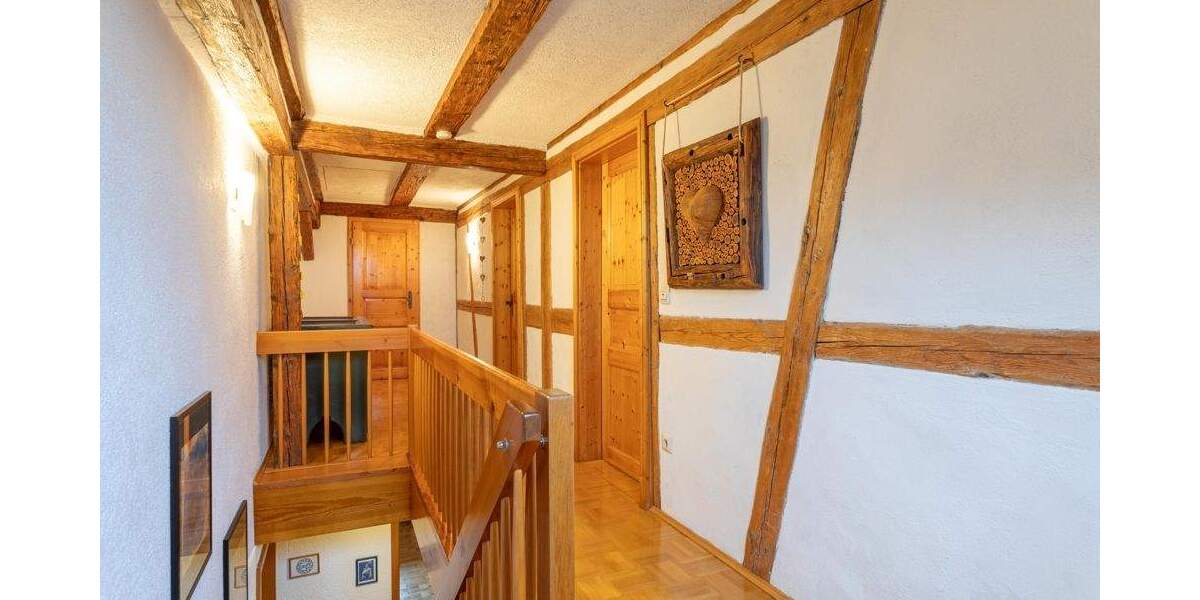 Bauernhaus, Landhaus Hüfingen Fürstenberg - 6 Zimmer, 262 m&sup2;, 349.900&euro; | Angebot:25671057