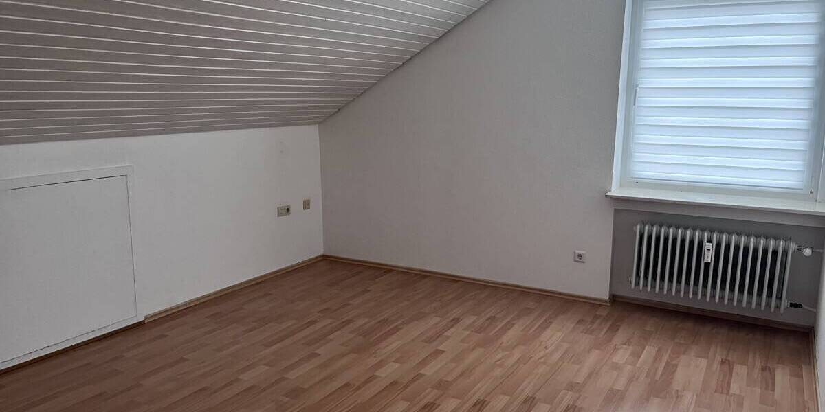 Einfamilienhaus Rottweil / Bühlingen Rottweil - 1 Zimmer, 259 m&sup2;, 489.000&euro; | Angebot:26686445
