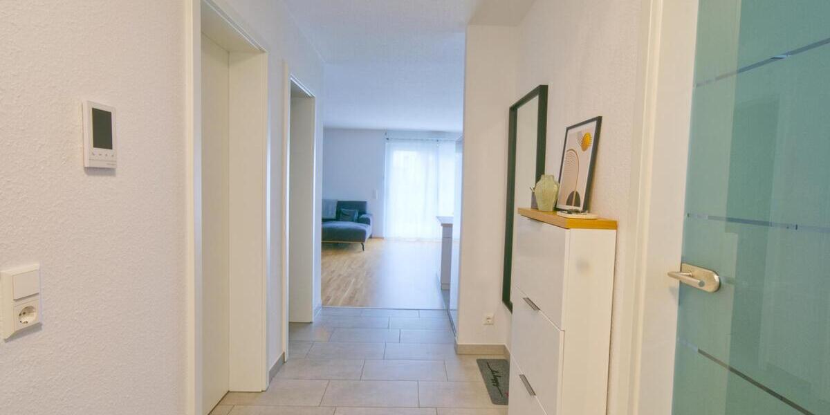 Exklusive 2,5 Zimmer-Neubauwohnung mit viel Platz, sonniger Terrasse, Einbauküche und TG-Stellplatz - Erdgeschoßwohnung Villingen-Schwenningen Schwenningen | Angebot:25181350