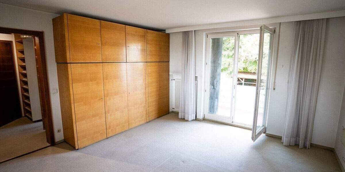 Einfamilienhaus Tuttlingen - 7 Zimmer, 334 m&sup2;, 799.000&euro; | Angebot:25969598