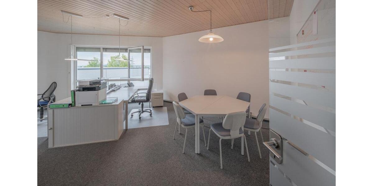 Gewerbeobjekt Villingen-Schwenningen Schwenningen - 3.934&euro; | Angebot:22404841