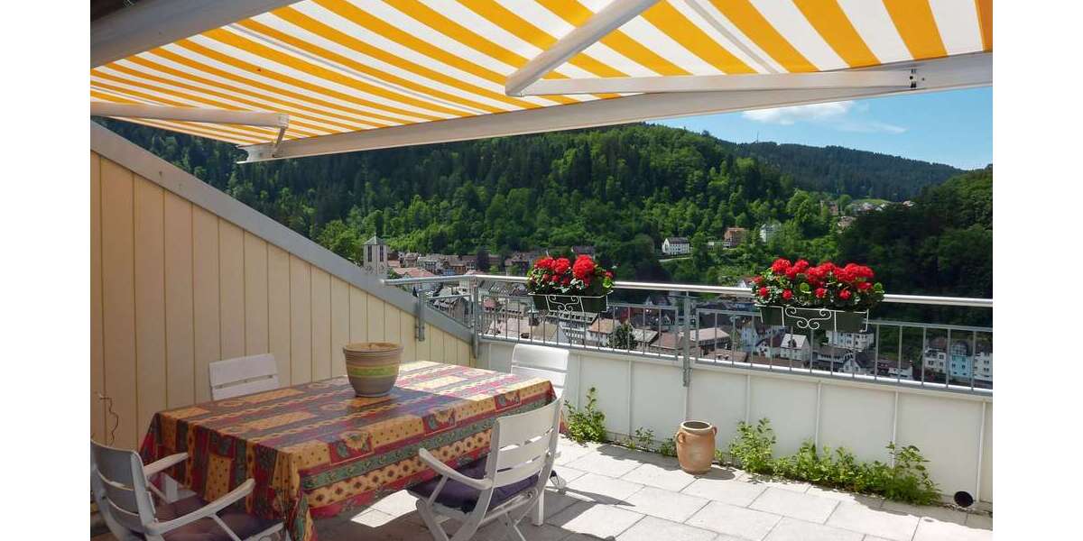 Etagenwohnung Triberg im Schwarzwald - 4 Zimmer, 130 m&sup2;, 295.000&euro; | Angebot:24708306