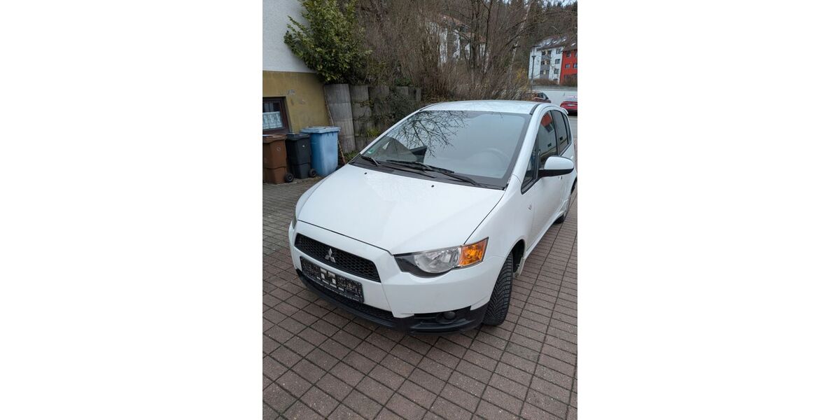 Mitsubishi Colt 240.339 km 1.600 &euro; Tuttlingen 78532