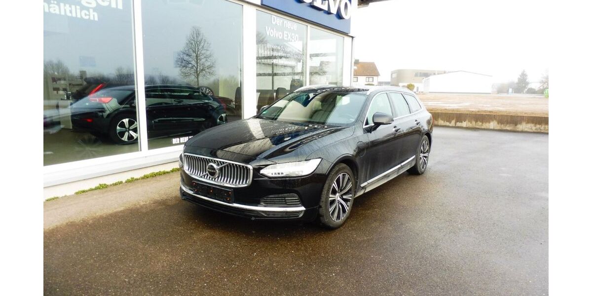 Volvo V90 88.500 km 29.600 &euro; Deißlingen 78652