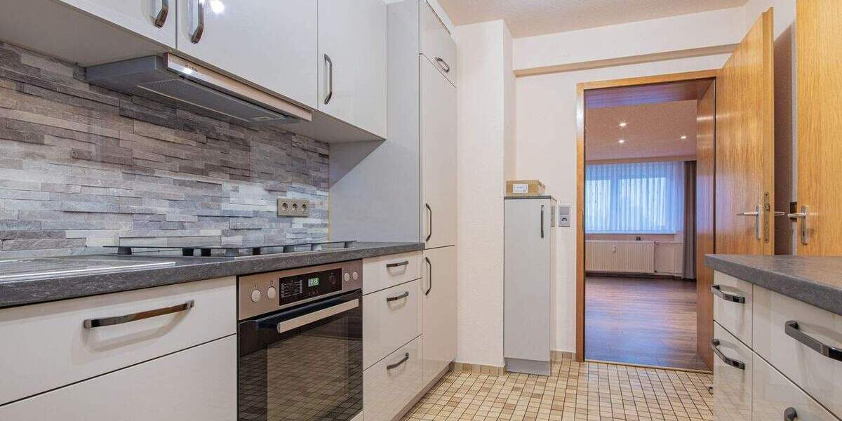 Etagenwohnung Bonndorf - 4 Zimmer, 93 m&sup2;, 199.000&euro; | Angebot:25741789