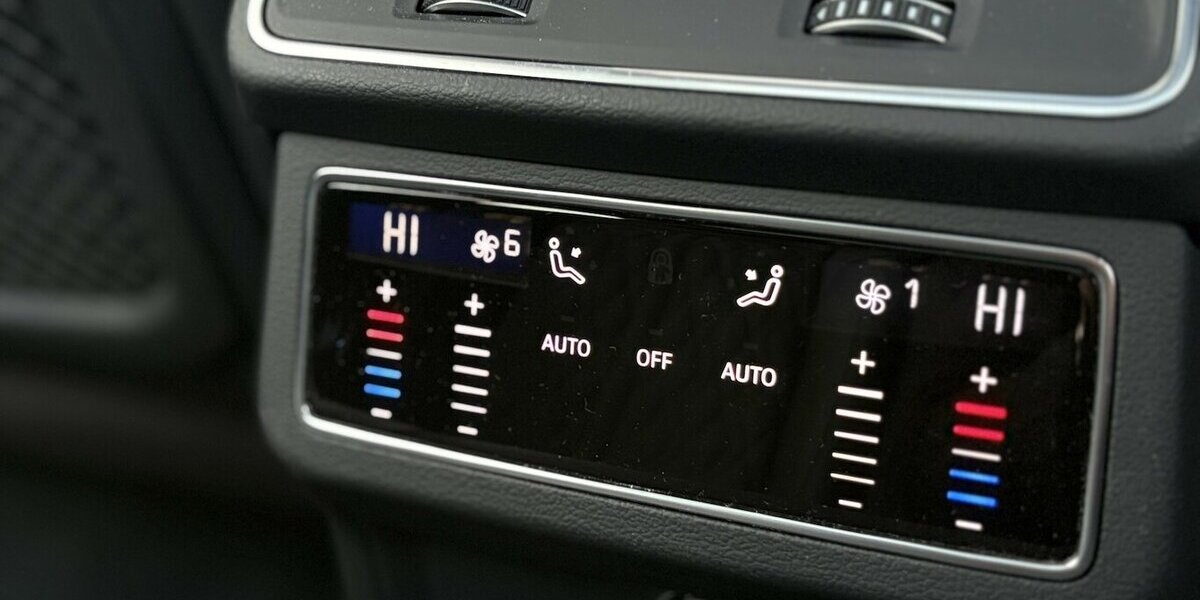 Audi S6 Avant 3.0 TDI quattro 360°+3D/ACC/HEADUP/PANO 55.146 km 47.900 &euro; Villingen-Schwenningen 78054