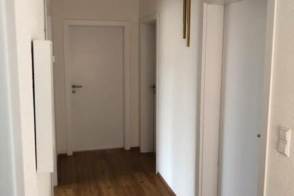 Wohnung Tuttlingen - 3 Zimmer, 76 m&sup2;, 900&euro; | Angebot:25646116