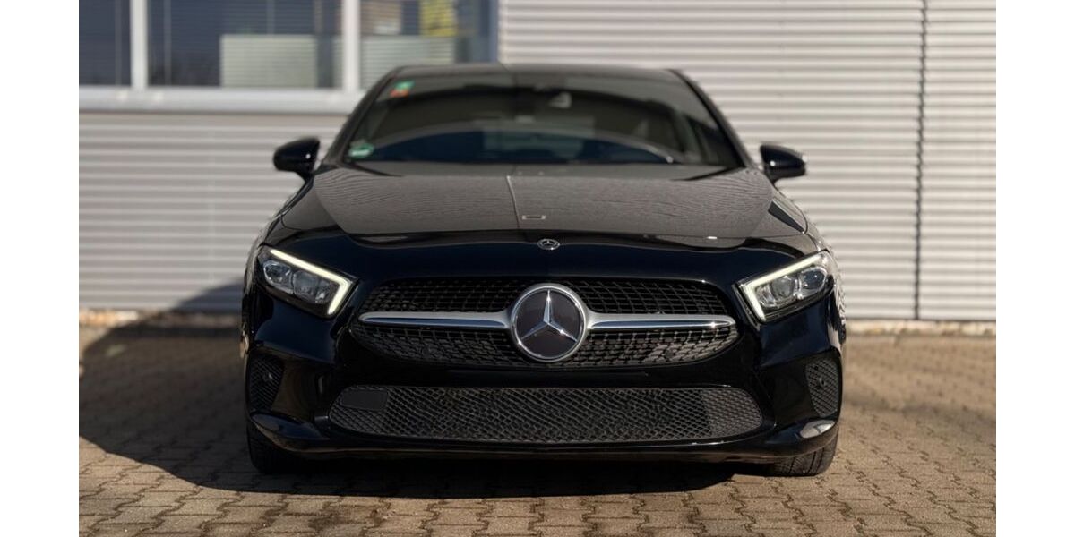 Mercedes-Benz A 180 164.000 km 16.700 &euro; Oberndorf am Neckar 78727