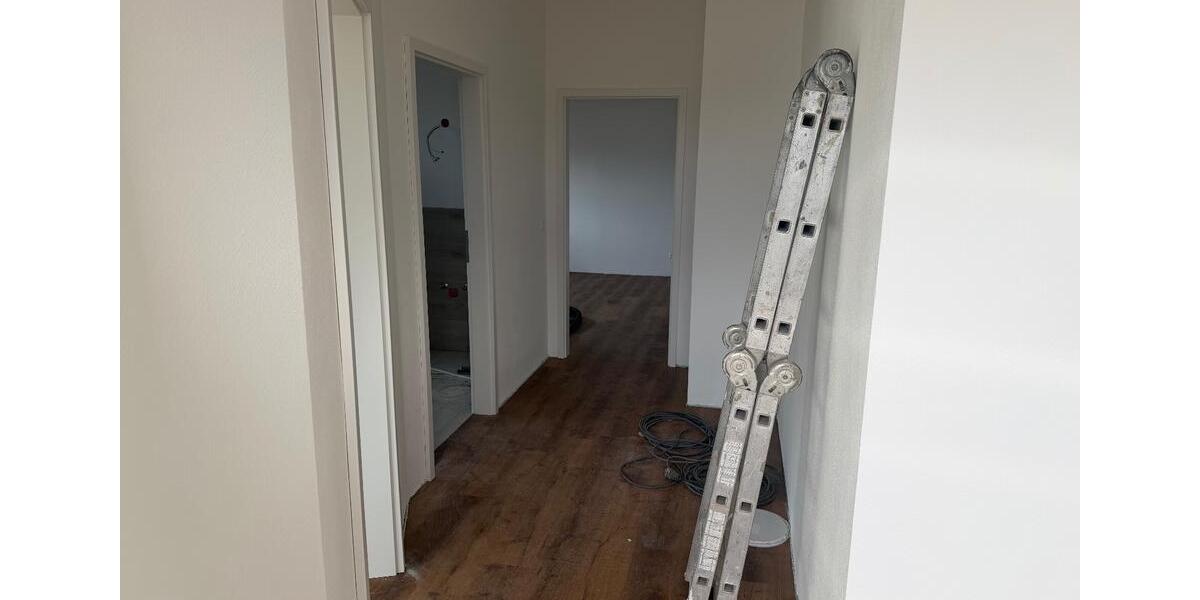 Dachgeschoßwohnung Niedereschach - 3 Zimmer, 90 m&sup2;, 950&euro; | Angebot:25551115