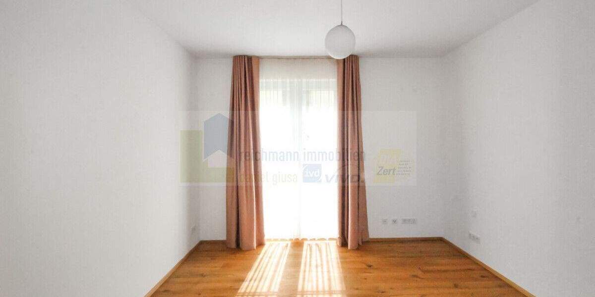 Etagenwohnung Hüfingen - 3 Zimmer, 141 m&sup2;, 440.000&euro; | Angebot:25692092