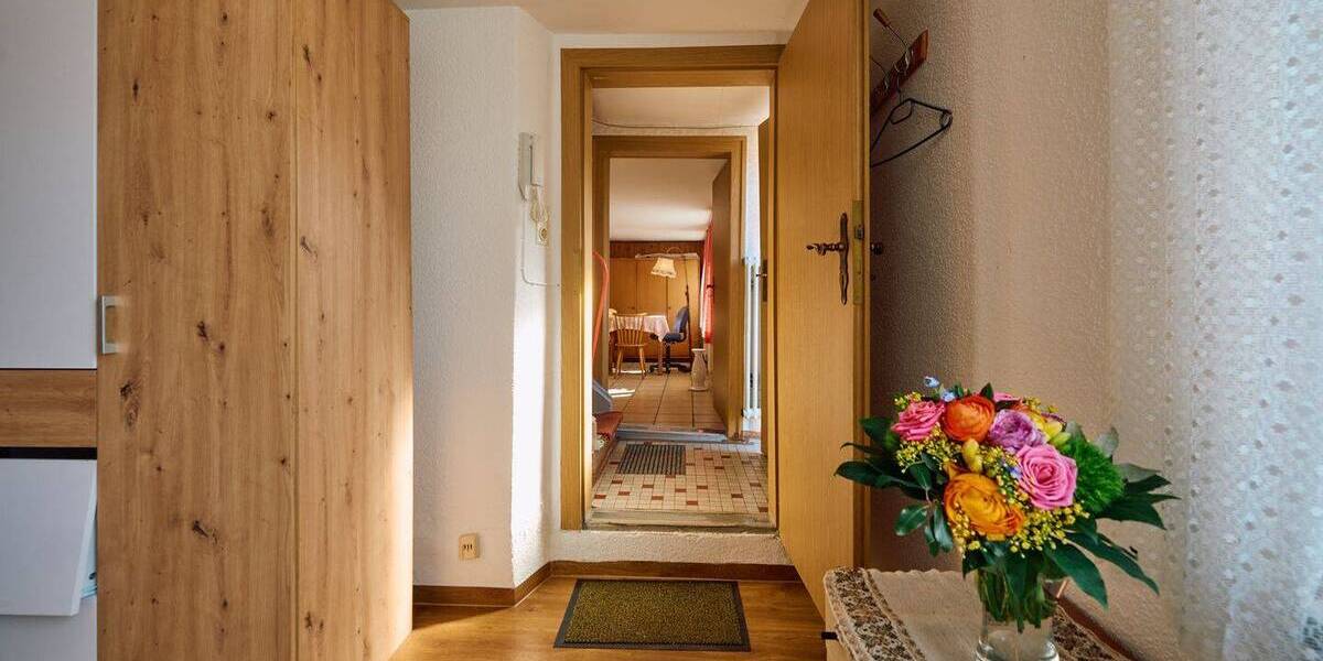 Einfamilienhaus Deißlingen - 5 Zimmer, 135 m&sup2;, 148.500&euro; | Angebot:26015843