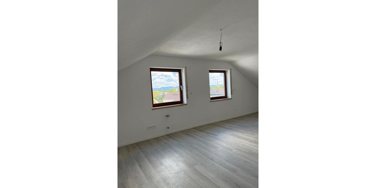 Etagenwohnung Villingendorf - 3 Zimmer, 85 m&sup2;, 750&euro; | Angebot:24831890