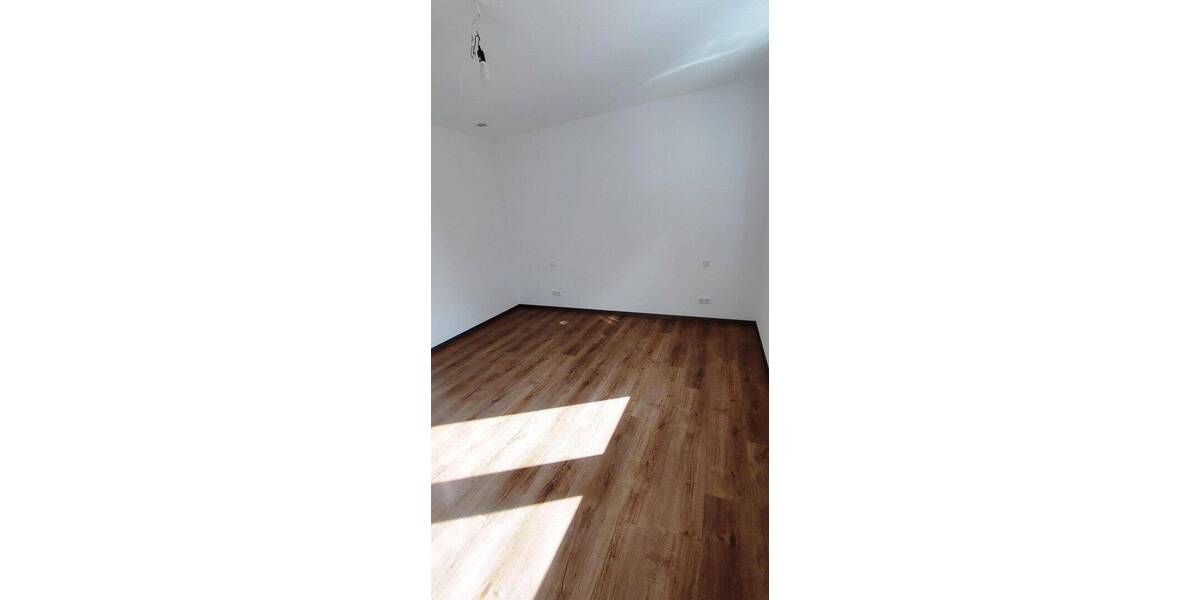 Etagenwohnung Lenzkirch Lenzkirch (Kernort) - 2 Zimmer, 77 m&sup2;, 800&euro; | Angebot:26808478