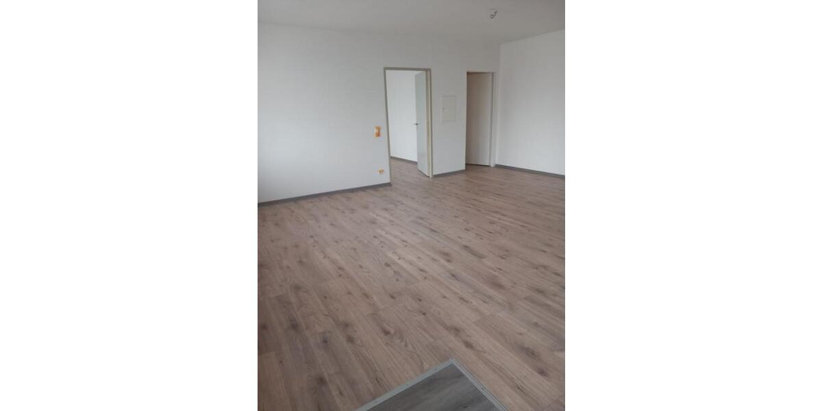 Erdgeschoßwohnung Tuttlingen - 2 Zimmer, 64 m&sup2;, 650&euro; | Angebot:24963505