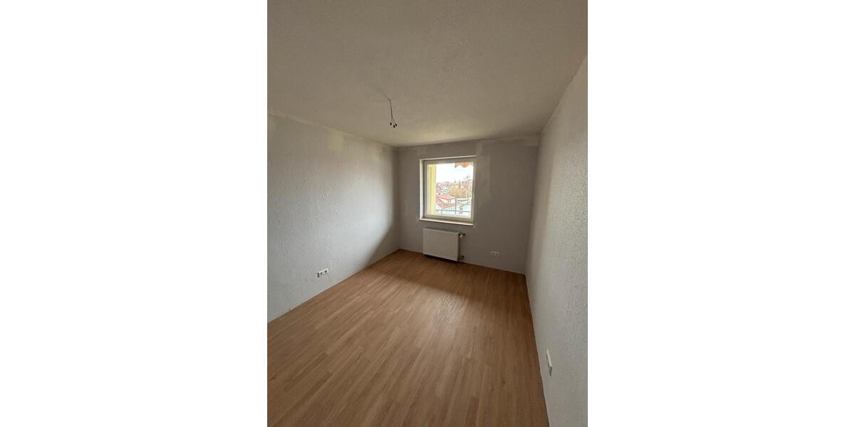 Etagenwohnung Villingen-Schwenningen Schwenningen - 4 Zimmer, 86 m&sup2;, 1.000&euro; | Angebot:25615164