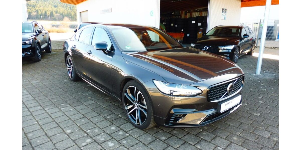 Volvo S90 78.500 km 35.900 &euro; Deißlingen 78652