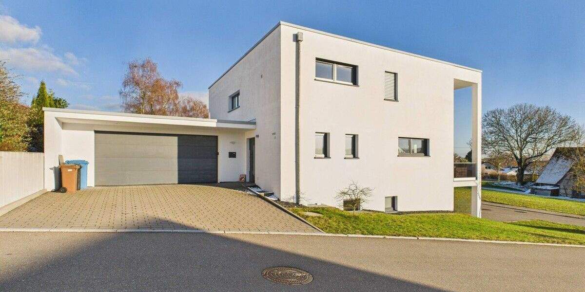 Einfamilienhaus Dunningen - 7 Zimmer, 265 m&sup2;, 990.000&euro; | Angebot:25775412