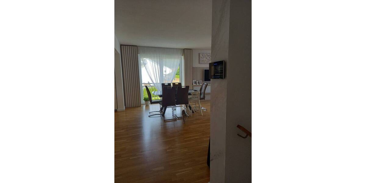 Einfamilienhaus Tuttlingen - 1 Zimmer, 215 m&sup2;, 699.500&euro; | Angebot:25736372