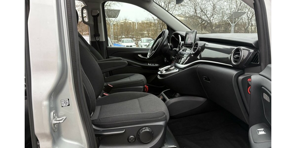 Mercedes-Benz V 250 D Lang Edition STANDHZ/SHZ/NAVI/KAMERA/AHK 118.803 km 38.900 &euro; Villingen-Schwenningen 78054