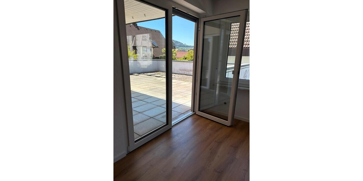 Erdgeschoßwohnung Spaichingen - 3.5 Zimmer, 90 m&sup2;, 1.150&euro; | Angebot:26691634