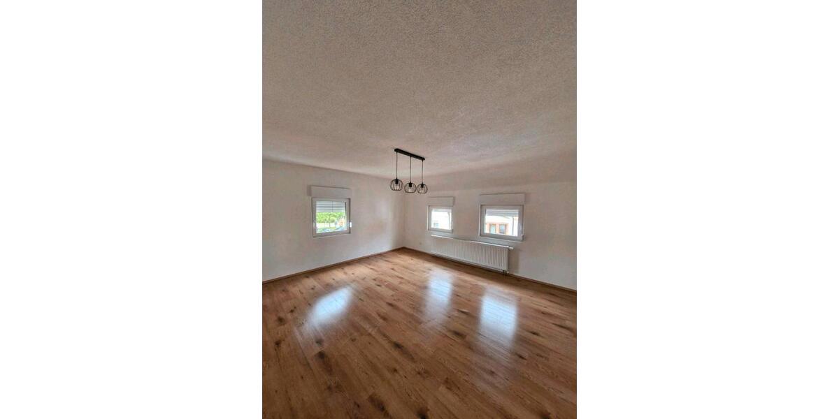 Etagenwohnung Villingen-Schwenningen Schwenningen - 2 Zimmer, 50 m&sup2;, 850&euro; | Angebot:26646735