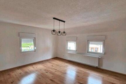 Wohnung Villingen-Schwenningen Schwenningen - 2 Zimmer, 50 m&sup2;, 850&euro; | Angebot:26646735